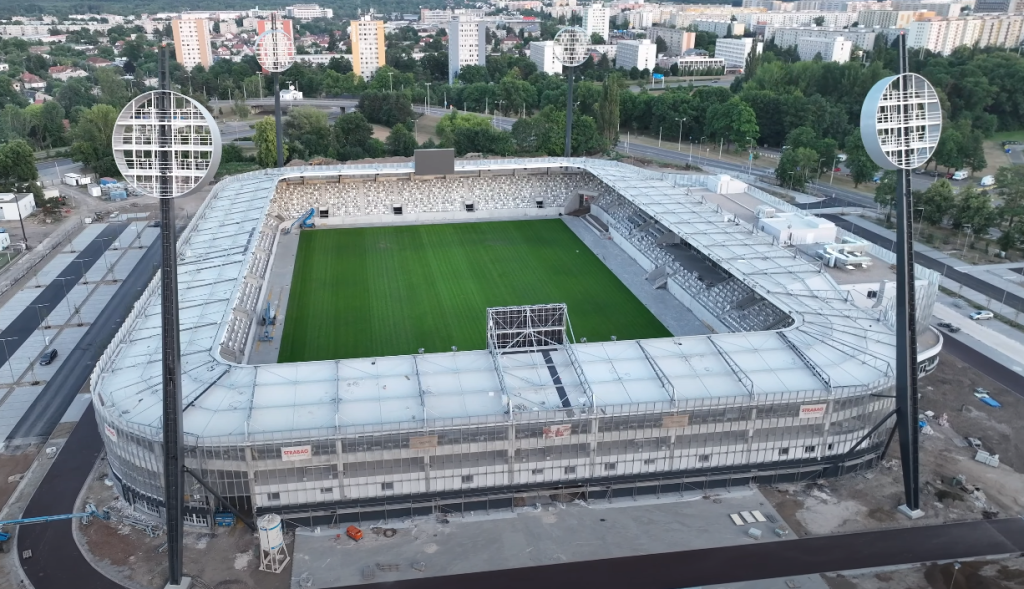 Nhận định Hradec Králové vs Tromsø 00h00 ngày 31/07/2026 2 Malšovická aréna trong ảnh tư liệu FC Hradec Králové