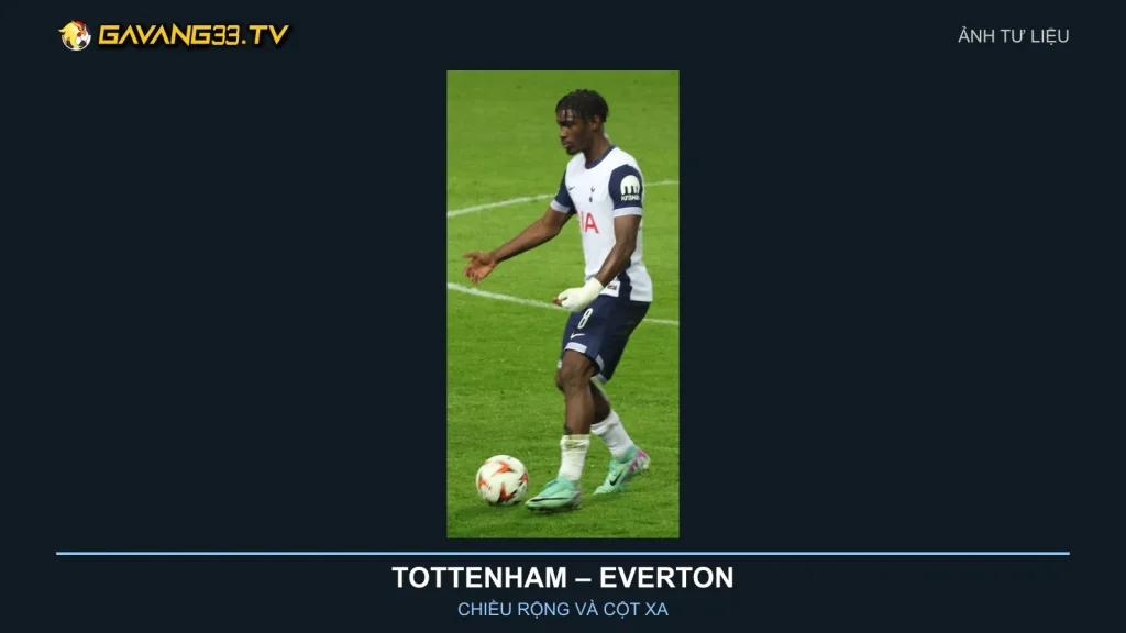 Ảnh tư liệu cầu thủ Tottenham trong trận gặp Rangers